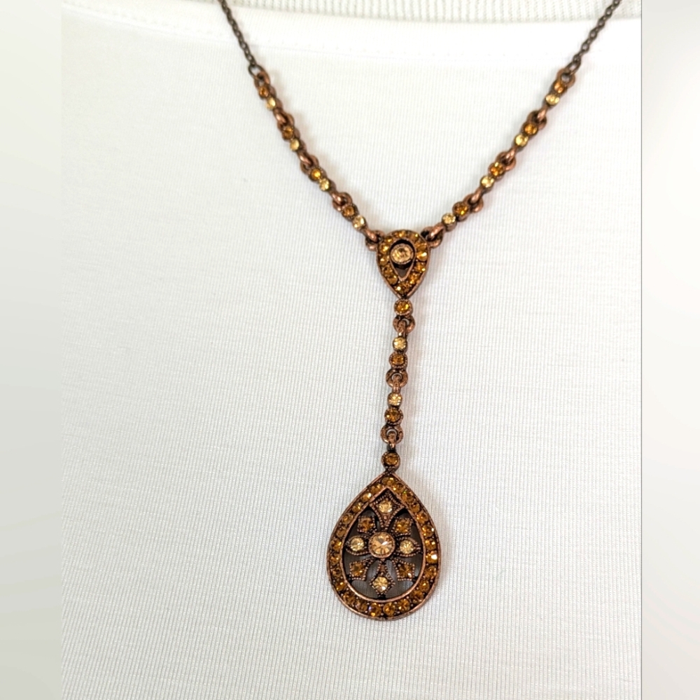 VTG 2028 Jewelry Necklace